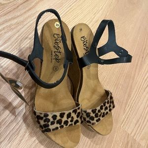 Biostep leopard print wedge. Sizes 8